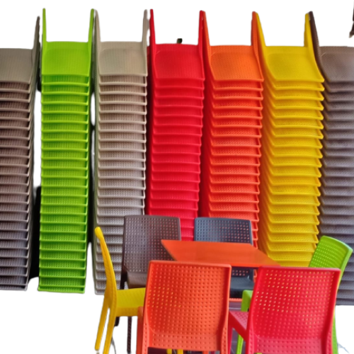 Chaise pour réfectoire en plastique Coloris au choix