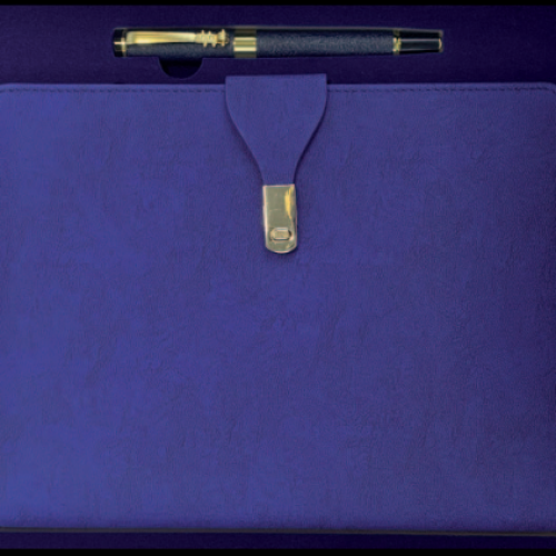 Coffret Agenda + stylo 16 x 22 cm Couverture Rigide en SimiliCuir coloris au choix