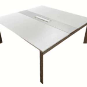 Table de réunion 1m50 sur 1m30 - 18 mm d’épaisseur Blanche