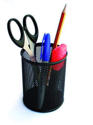 Porte stylo en métal noir